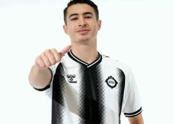 Altay'dan üç imza daha