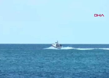 Silivri’deki gemi kazasının 3’üncü gününde arama çalışmaları sürüyor
