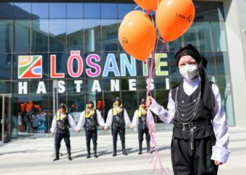 Rizeli Dursun Ali, lösemiyi ikinci kez yendi, horonlarla taburcu edildi
