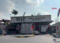Limandaki konteynerin üzerine iş makinesi devrildi; yaşanan sızıntıdan 35 işçi etkilendi