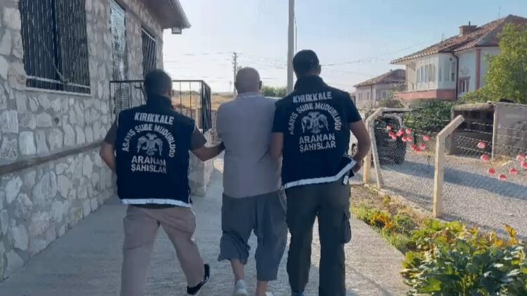 Kendini İstanbul'da gibi gösteren cezaevi firarisi, Kırıkkale'de annesinin evinde yakalandı