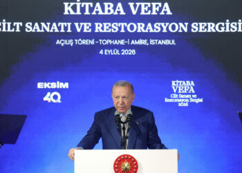 Cumhurbaşkanı Erdoğan: En utanç verici kitap katliamları, milli iradenin ve demokrasinin askıya alındığı darbe dönemlerinde yaşanmıştır