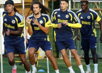 Fenerbahçe, Beşiktaş maçının hazırlıklarını tamamladı