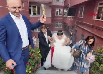 Özel gereksinimli Esmanur'un gelinlik giyme hayali gerçek oldu