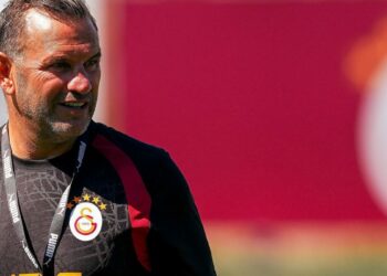 Galatasaray’da El Chadaille Bitshiabu ilk antrenmanına çıktı
