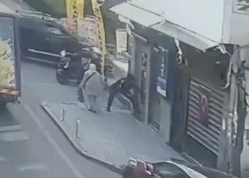 Kağıthane’de avukata restoranda silahlı saldırının görüntüleri ortaya çıktı: 2 şüpheli yakalandı