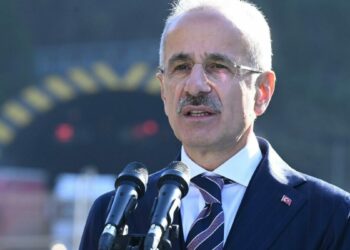Bakan Uraloğlu: Konya-Antalya arası seyahat süresi 20 dakika kısalacak