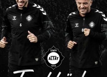 Altay'dan kaptanlara veda