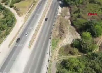 Kaybolan oğlunun bulunduğunu öğrenen anne sevinçten bayıldı
