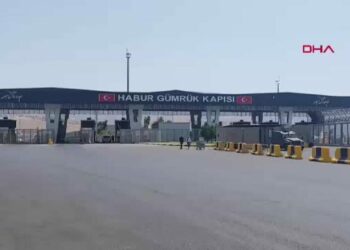 Habur Sınır Kapısı’ndan 8 ayda 1 milyondan fazla araç geçiş yaptı