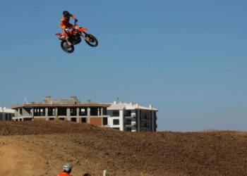Afyonkarahisar’da piste çıkan Jeffrey Herlings Dünya Motokros Şampiyonu