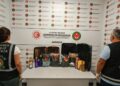Antalya Havalimanı’nda 18 kilo 921 gram likit metamfetamin ele geçirildi