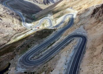 Bahçesaray yoluna yapılacak 13 kilometrelik tünelin etüt ve sondaj çalışmalarına başlandı