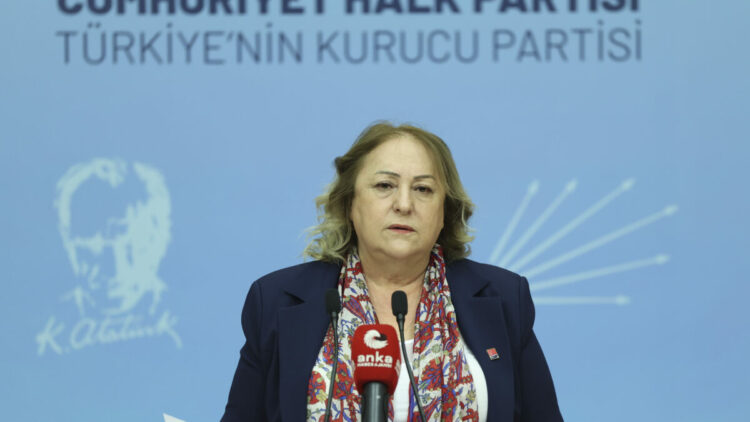 CHP'li Gülsever: Çocuklarımıza eğitimde fırsat eşitliği istiyoruz