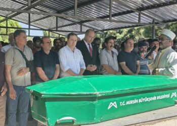 Girne açıklarındaki gemi kazasında hayatını kaybeden kadın toprağa verildi