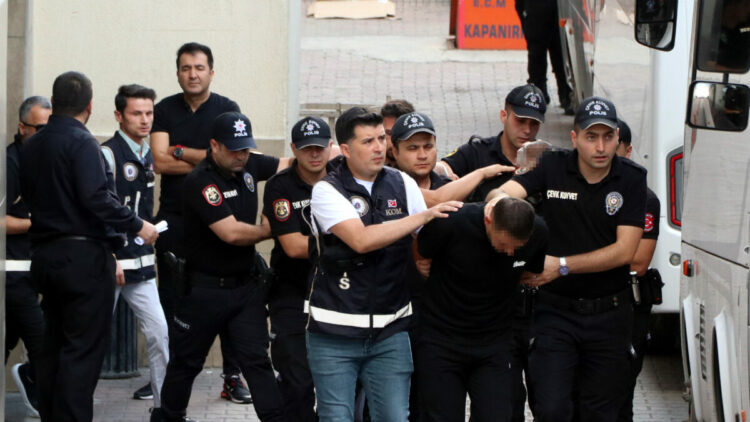 Kayseri’deki suç örgütü operasyonunda 32 şüpheli adliyede