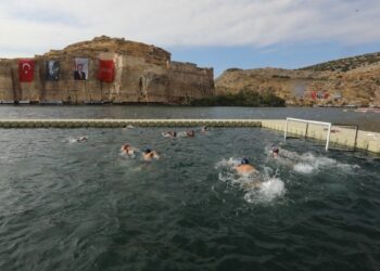 Uluslararası Rumkale Su Sporları festivali başladı