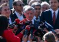 Ahmet Davutoğlu, 'Cumhurbaşkanına hakaret' suçlamasıyla ifade verdi