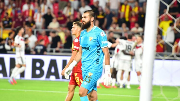 Göztepe’nin file bekçisi Luka Gugeshashvili: Bugün yaptığınız şey taraftarlık değildir