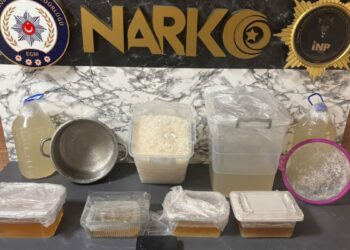 Esenyurt ve Küçükçekmece’de operasyon: 26 kilo 200 gram uyuşturucu ele geçirildi