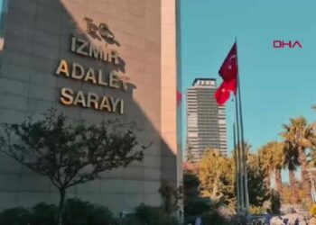 İzmir'de suç örgütüne operasyon; 24 gözaltı