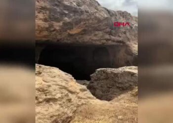 Mağarada kaçak kazı yapan 4 defineci suçüstü yakalandı