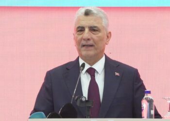 Bakan Bolat: İhracatımızı yıllık 36 milyar dolardan 280 milyar dolara çıkarmayı başardık