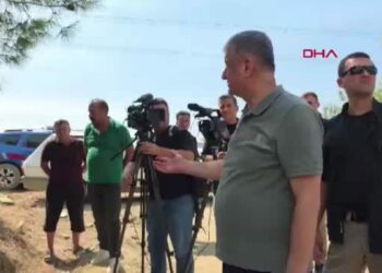Vali Yavuz, Kozan'da çıkan orman yangına ilişkin açıklamalarda bulundu