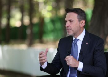 Bakan Bayraktar: Enerji vizyonumuzu ve planlarımızı yeni elektrik dünyasına göre hazırlıyoruz