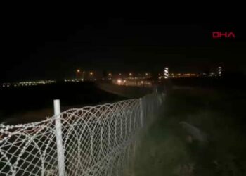 Adana'da otoyol kenarında erkek cesedi bulundu