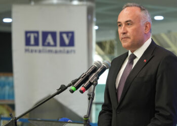 TAV Havalimanları İzmir’de 20’nci yılını kutluyor