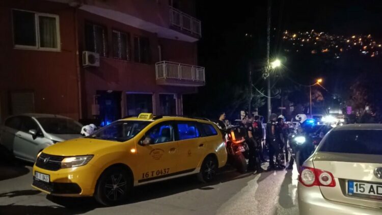 Taksiden kurusıkı tabancayla ateş açan şüpheli gözaltına alındı