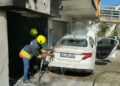Garajda çıkan yangın otomobile sıçradı; 1 kişi yaralandı, 2 kişi dumandan etkilendi