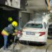 Garajda çıkan yangın otomobile sıçradı; 1 kişi yaralandı, 2 kişi dumandan etkilendi