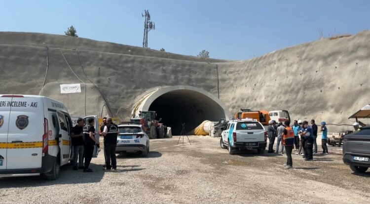 Gaziantep’te tünel inşaatında iş kazası; 1 ölü, 3 yaralı
