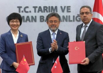 Türkiye ile Çin arasında defne ihracatı protokolü