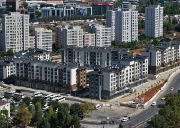 Bakan Kurum'dan kiralık sosyal konutla ilgili örnek daire paylaşımı