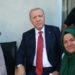 Cumhurbaşkanı Erdoğan, Rize'de komşularını ziyaret etti
