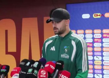 Serhat Öztaşdelen: Bu camiaya layık olmak için daha çok çalışacağım