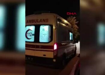 Mersin'de otomobil, uçuruma devrildi; 2 ölü, 1 yaralı