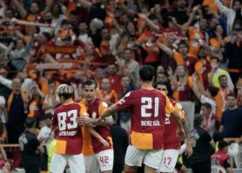 Galatasaray'da kaptan gemisini kurtardı, Kocaelispor'a karşı 24 yıllık iç saha galibiyet özlemi bitti