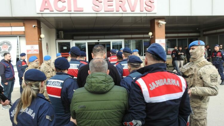 Suç örgütüne 2’nci dalga operasyon: 12 gözaltı