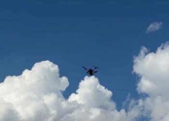 Kadıköy'de okul çevrelerinde dron destekli denetim