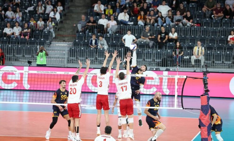 A Milli Erkek Voleybol Takımı, Romanya'ya kaybetti