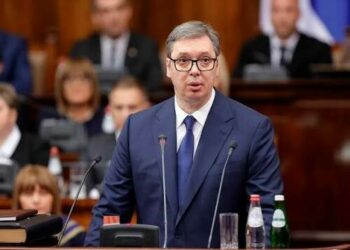 Sırbistan Cumhurbaşkanı Vucic, 27 Eylül'de istifa edeceğini duyurdu