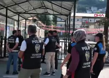 Trabzon'da okul çevrelerinde güvenlik denetimi yapıldı