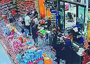 Düğünde takıları çalan şüpheli tahliye oldu, marketten hırsızlık yaparken yakalandı