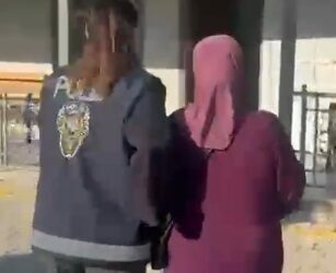 Yola düşen altın dolu keseyi alan kişi yakalandı
