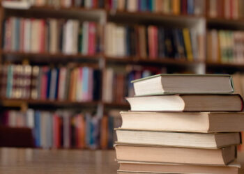 Araştırma: Kitap okumak Alzheimer riskini azaltıyor