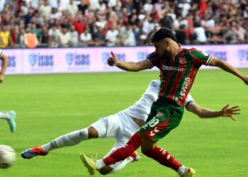 Karşıyaka'da Veysel Karani ve Emircan şoku